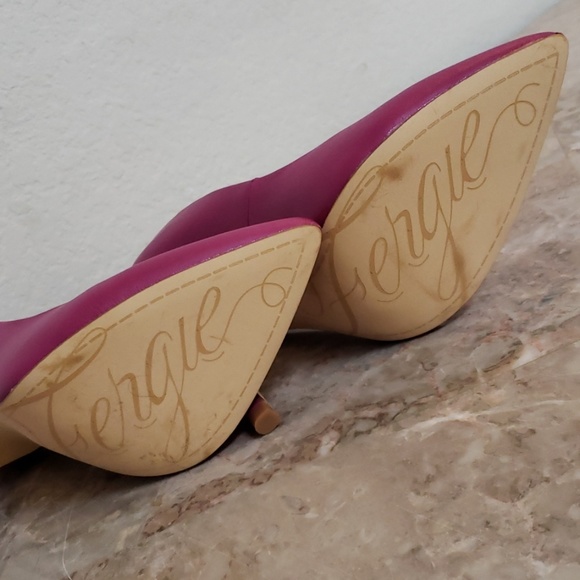 NWOT Fergie Alexi Fuchsia Size 5M - Picture 4 of 8